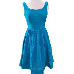Donna Morgan scoop neck sleeveless blue eyelet dress size 6